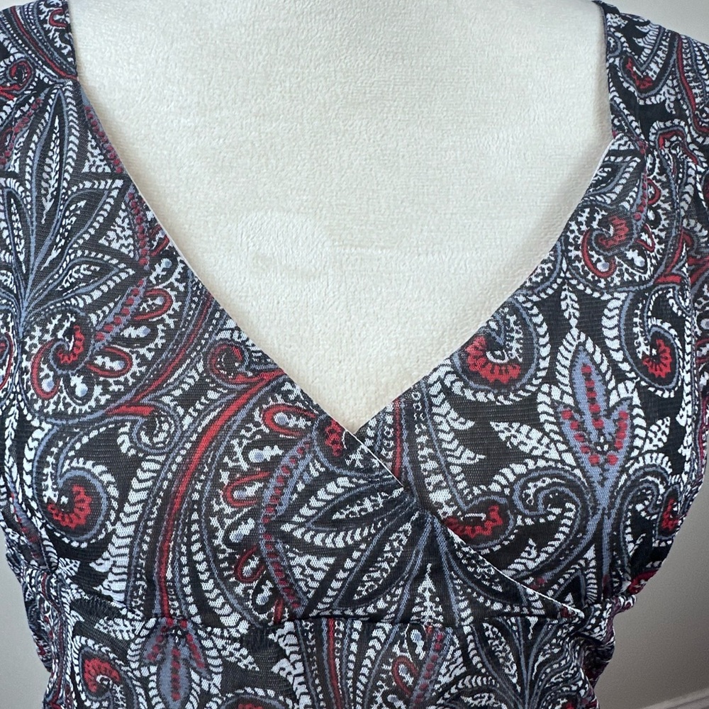 Michael Kors red, gray & black Paisley print sleeveless top size XL - Picture 7 of 10